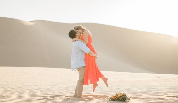 Book a Romantic Desert Safari