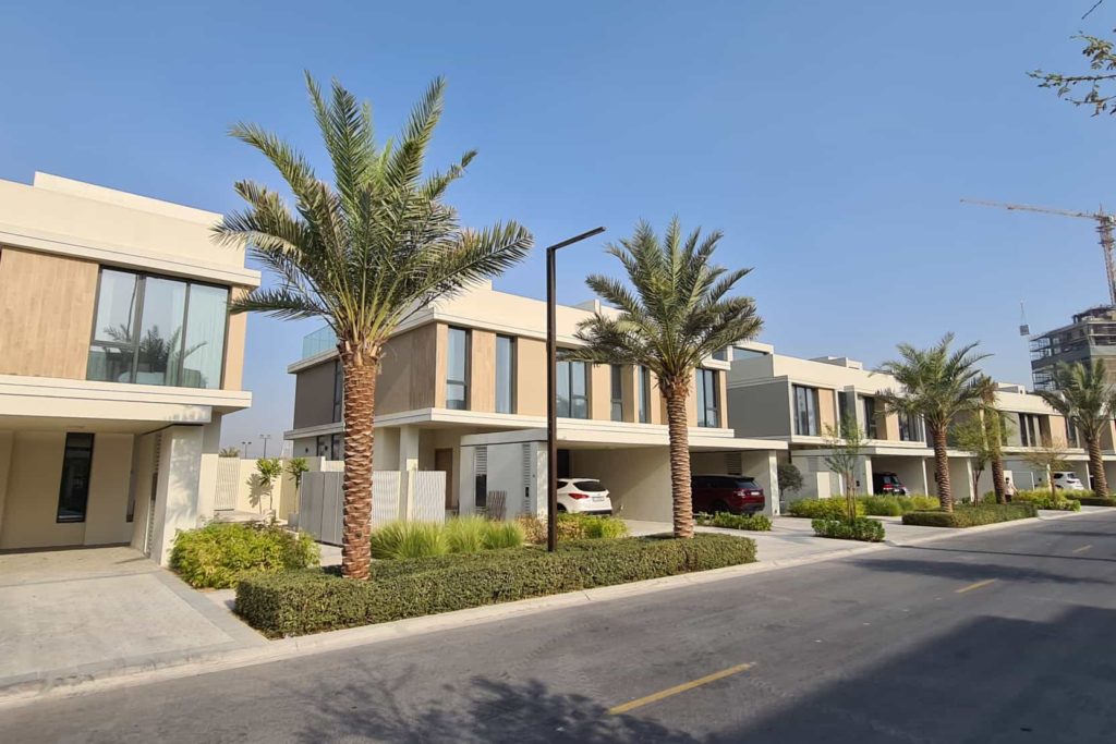The Benefits of Living in Dubai Hills Estate for Singles