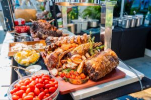 Share your big plates at the Cinque