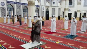 Muslims Follow Important Practices During Prayer Time