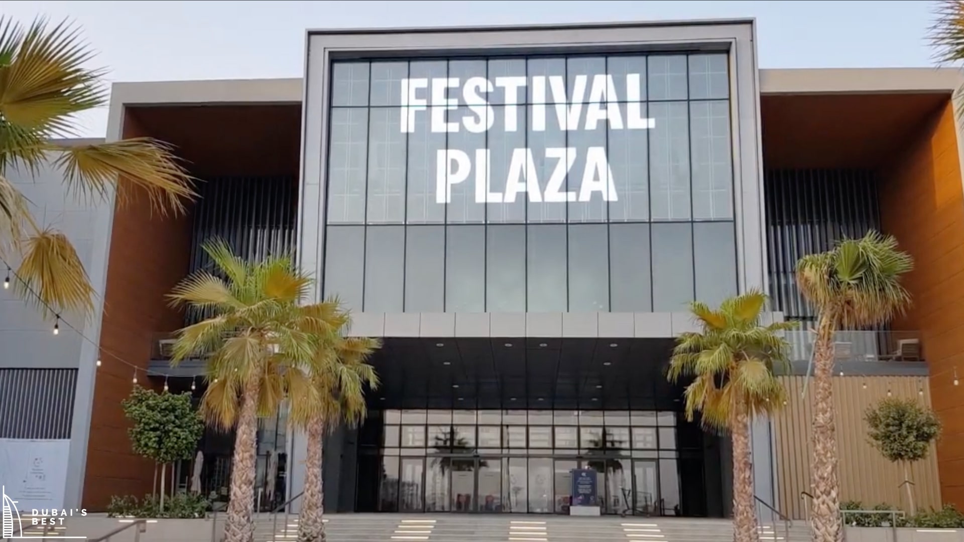 Shopaholic’s Paradise A Guide to Dubai Festival Plaza